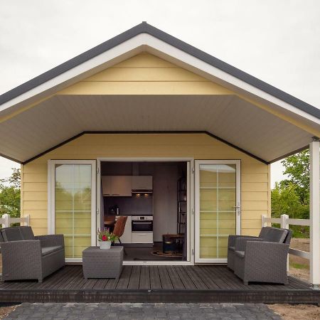 Luxe Lodge Zeehoeve Харлинген Экстерьер фото